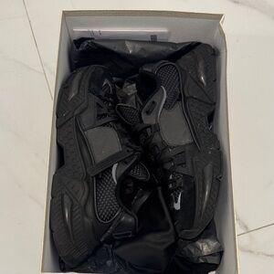 Chunky sneakers by Dolce&Gabbana